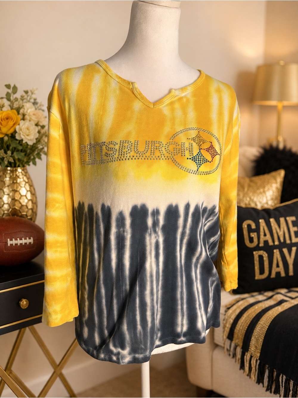 Marvel Yellow & Black Tie-Dye Rhinestone Pittsburgh Long Sleeve Top